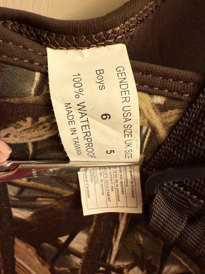 Red Head Extreme Chest Waders Boys sz 6 600g Thinsulate Ultra Camouflage - Image 4 of 4