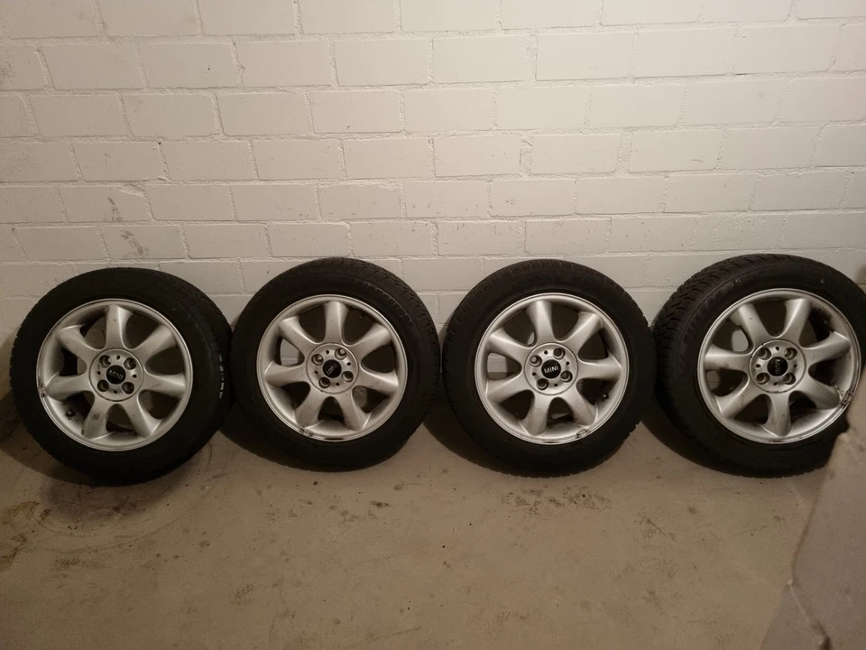 WINTERREIFEN/ALU FELGE/+ FELGENBAUM MINI R50 - Bild 3 von 3