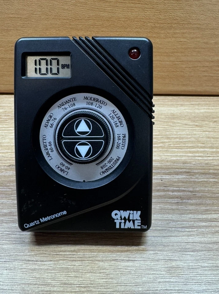 Sintonizador de tono de metrónomo portátil Qwik Time 1x S006P 9 voltios batería fresca Foto 3 de 4