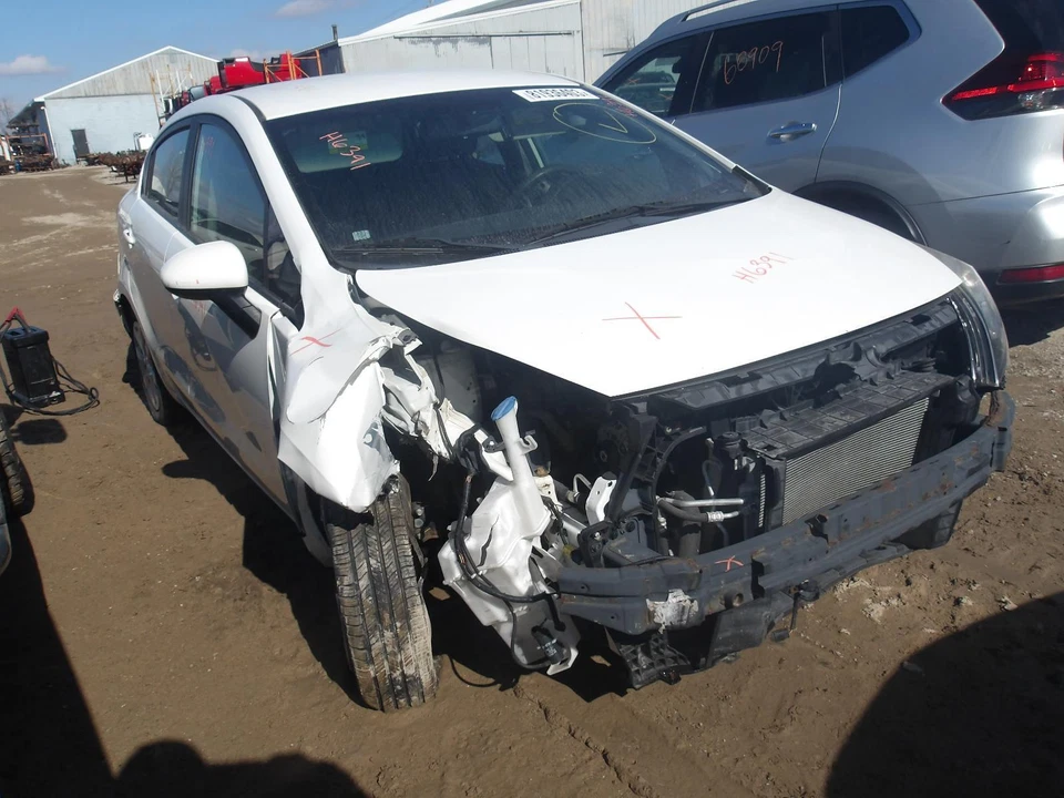 Used Left Sun Visor fits: 2014 Kia Rio without illumination w/o sunroof Left Gra - Image 2 of 4