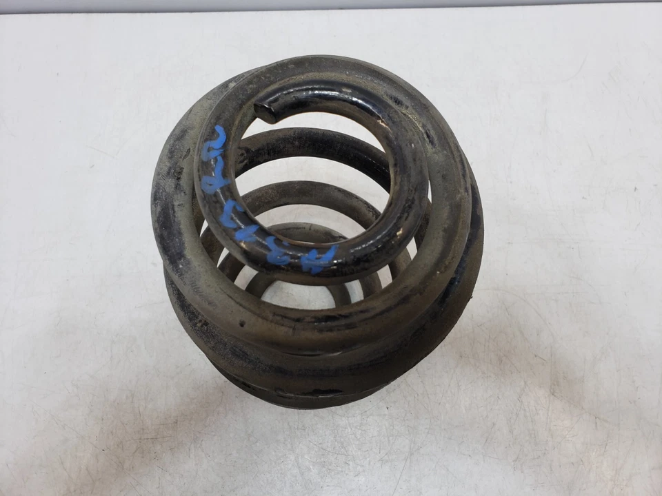 ✅ 99-03 OEM Volkswagen Eurovan MV задняя правосторонняя амортизирующая пружина стойки пассажира - Изображение 2 из 4