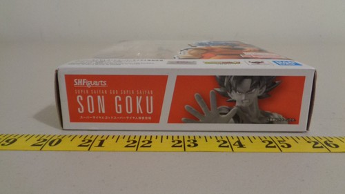 Son Goku Super Saiyan God 7-inch figure Bandai Funimation MIB - Picture 5 of 9