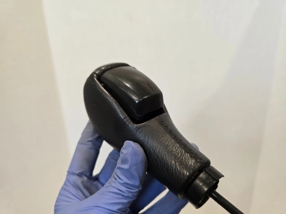 VOLVO S60 V70 S80 XC70 XC90 Geartronic cuero perilla de cambio negro A118 Foto 3 de 4