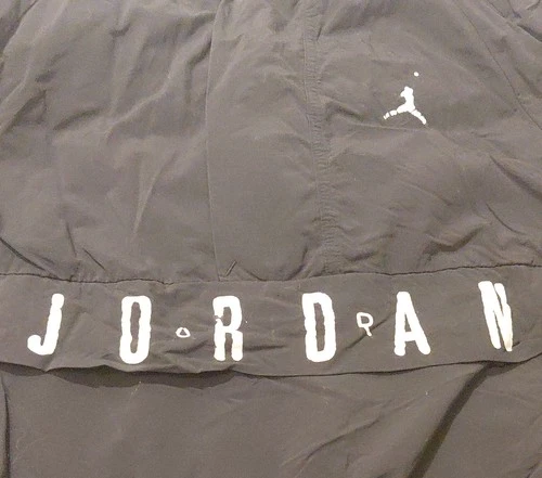 Jordan Est 1985 Black Pullover Windbreaker Jacket XL Vintage distressed letters image 6