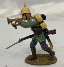 King Country FW017 1/30 WW1 1914 German 13th Bavarian Running With Rifle  Bugle