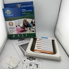PetSafe 2-Way Locking Indoor Interior Cat Door CC10-050-11 complete, never used