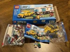 Rare LEGO CITY: Car & Caravan ~ 4435 ~ w/Minifigs/Book ~ Complete ~ Retired 2012