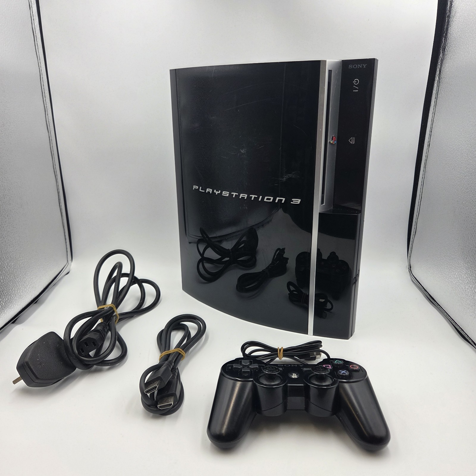 Sony PlayStation 3 80GB Piano Black Console With Cables Controller Tested
