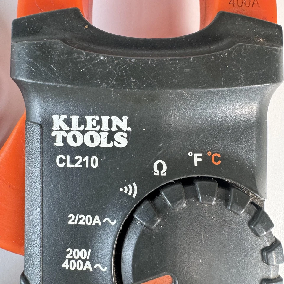Klein Tools CL210 400A 交流电数字夹具表 CAT III 600V 2000 计数引线 — 第 3/4 张图片