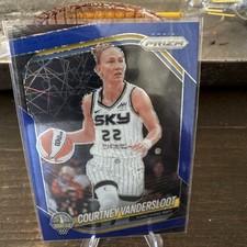2025 Panini Prizm WNBA #124 Courtney Vandersloot Blue Velocity Prizms