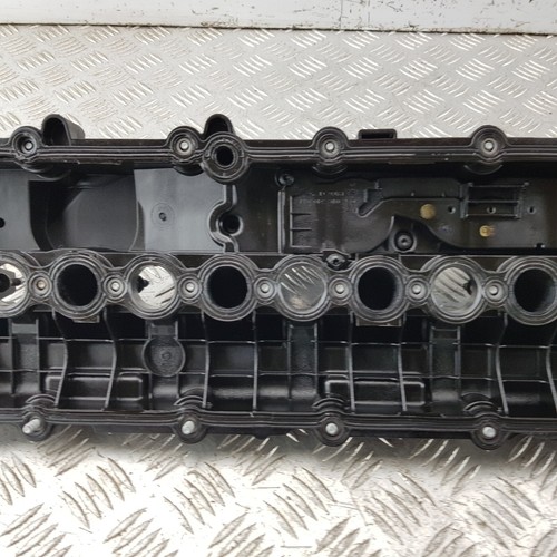 BMW 6 SERIES ENGINE ROCKER COVER 3.0 DIESEL E63 2009 7796408 - Picture 14 of 20