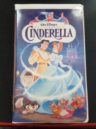 Walt Disney's Cinderella Masterpiece (VHS, 1995) Ships in 24 hours! - Afbeelding 1 van 2