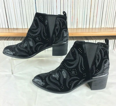 dolce vita velvet booties
