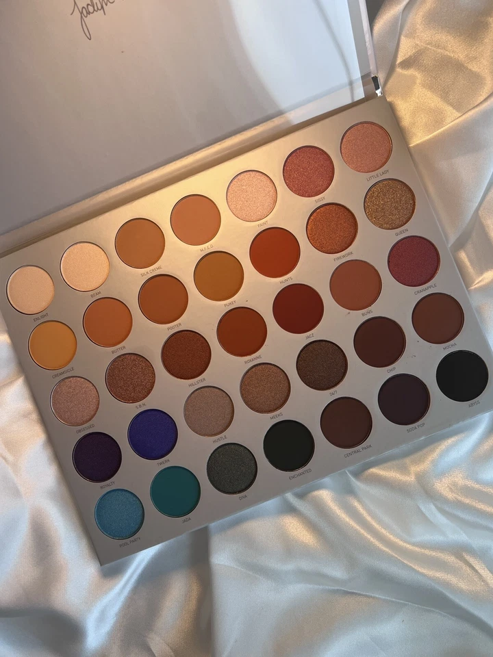MORPHE JACLYN HILL Palette ~NEW IN BOX & AUTHENTIC~ - Image 3 of 3