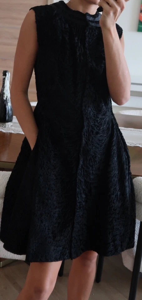 Raro Exclusivo Vestido de Piel Natural y Capa Doodle Negro Talla S/M Foto 2 de 4