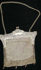 ANTIQUE VICTORIAN GERMAN SILVER MESH PURSE