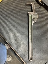18” Pipemaster By The Erie Tool Works Used 1/8” To 2 1/2” Pipe Wrench