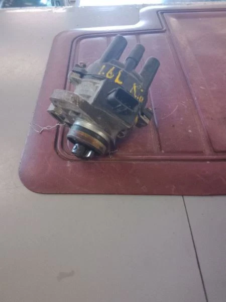 Distributor Excluding GS Hatchback California Fits 93-95 MAZDA 323 326742 - Image 2 of 2