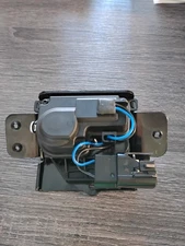 Power Liftgate Lock Actuator For Chevrolet/GMC Specific models DL012SL