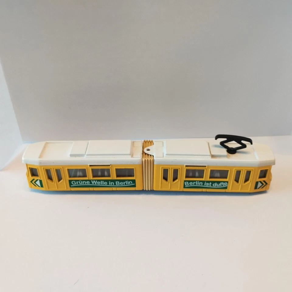 Siku Super Series Berlin Tram 1615 moulé sous pression tram BERLIN IST DUFTE - Photo 4/4