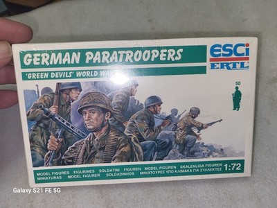 ESCI WW II German Paratroopers Green Devils Soldier Figures 1/72 P-244