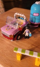 LEGO FRIENDS: Emma's Horse Trailer (3186) - Complete