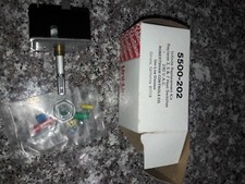 Robertshaw 5500-202 Infinite Switch Control 240 Volt for Electric Burner, kit