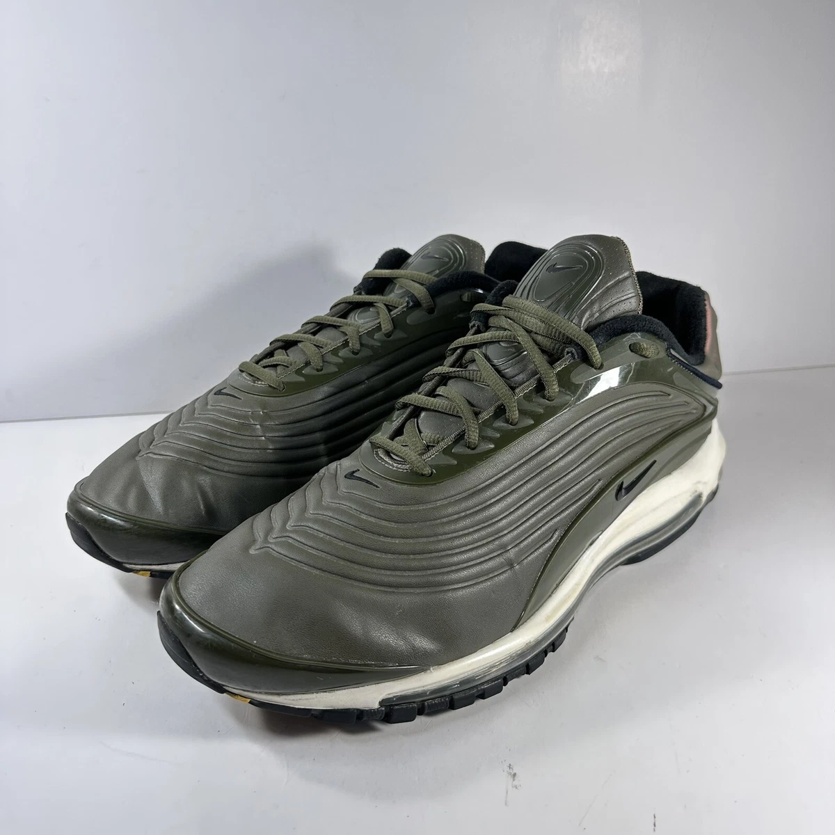 Nike air max deluxe se cargo khaki black and white Clearance
