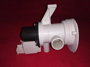 Laugenpumpe Ablaufpumpe für Waschmaschine Bauknecht WAT Sensetive 20 Di Original
