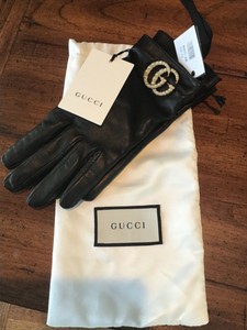 gucci gloves