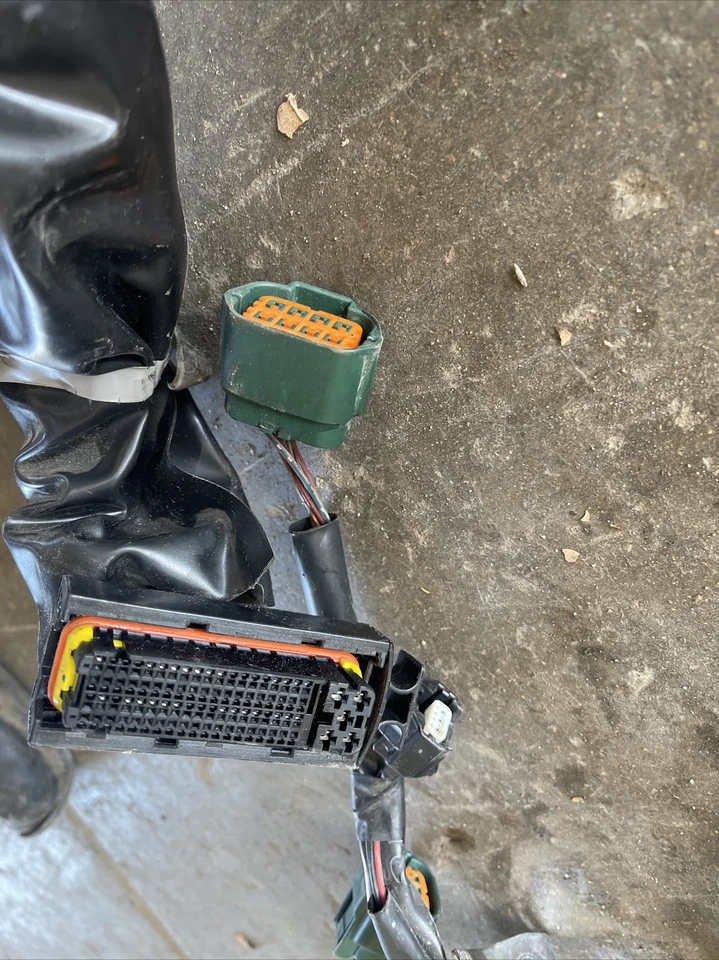 Infiniti M35 VQ35HR 2008 tracción trasera motor EGI arnés de cableado conjunto 24011-1DV0B Foto 2 de 4