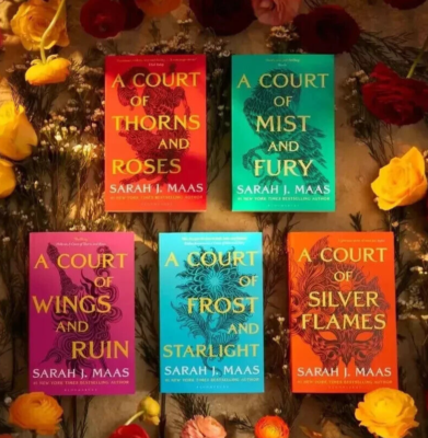 A Court of Thorns and Roses Paperback Box Set (5 books) by Sarah J