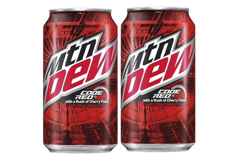 ⭕️ Nagelneu Limited Mountain Dew Code Red mit Kirschgeschmack (2 Dosen) ⭕️ - Bild 1 von 3