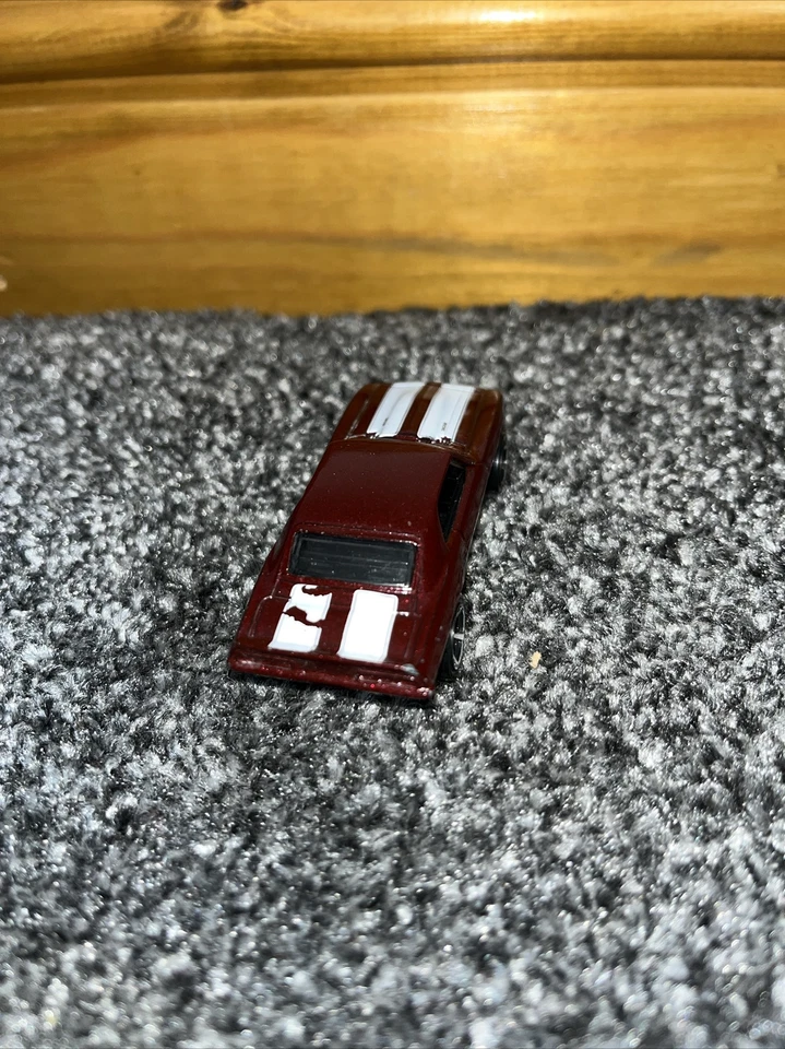Usado Vintage Hot Wheels Camaro 69 Tiras Púrpura Coleccionistas 1/64 Foto 3 de 4