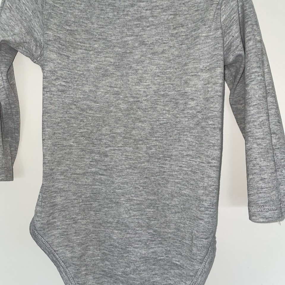 40 H&M Boy’s Plain Grey 100 Cotton Long Sleeve Baby Vest Size 69