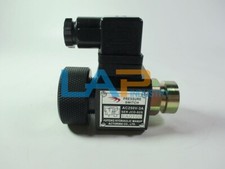 1Pcs New Hydraulic Pressure relay JCD-02S (pressure range 4-26 kg) 0.4-2.6MPa
