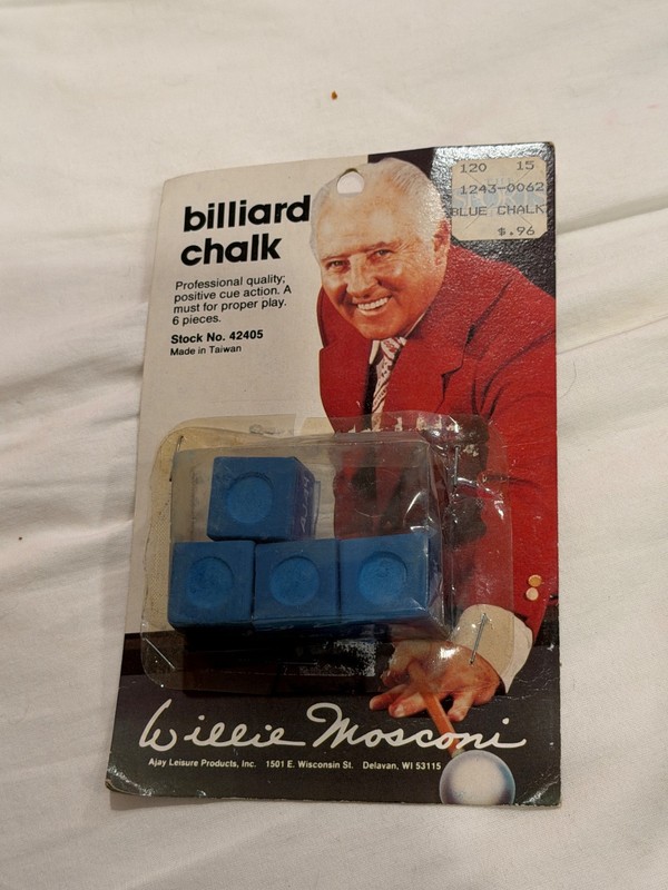 Vintage Ajay Leisure Products Willie Mosconi Professional Billiard Pool Chalk