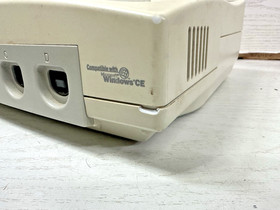 SEGA Dreamcast HKT-3020 Home Console - White and 4 Controllers. FOR PARTS.
