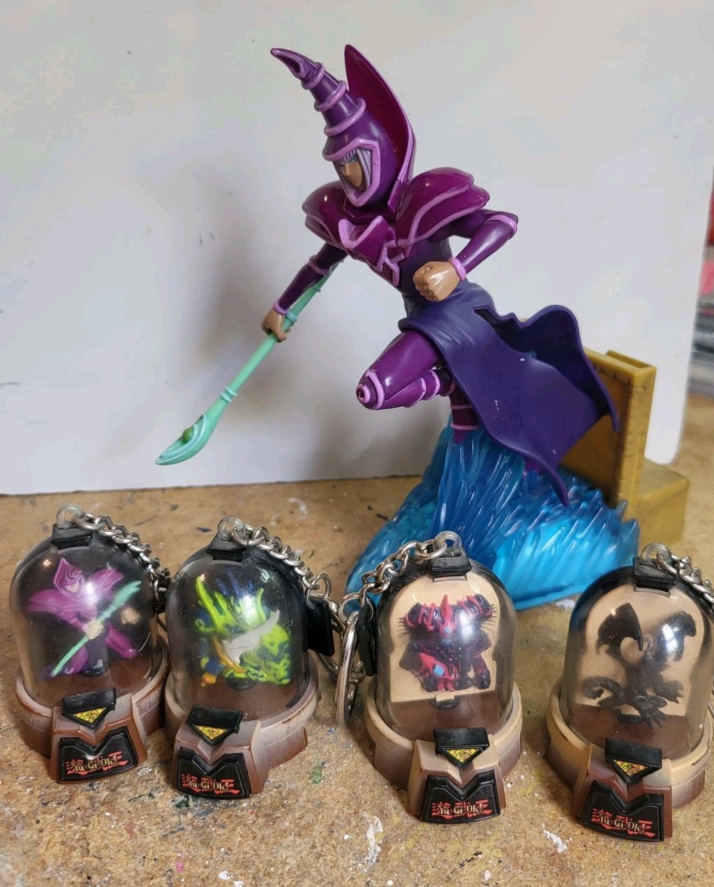 Yugioh Vintage Dark Magician Toy And 4 Keychains