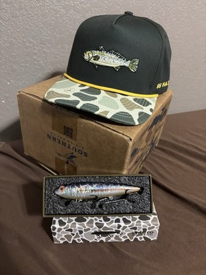 Southern String Hat Co Topwater Floating Lure 6in 1oz + Hat