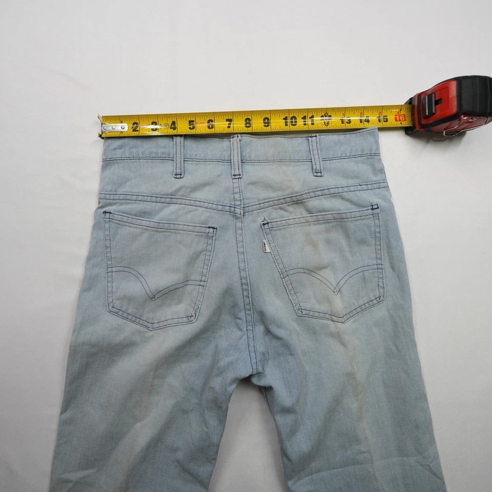 Vintage Levis 646 Pants Mens 29X30 Light Blue Flare 70s White Tab Light Washed - Image 2 of 4