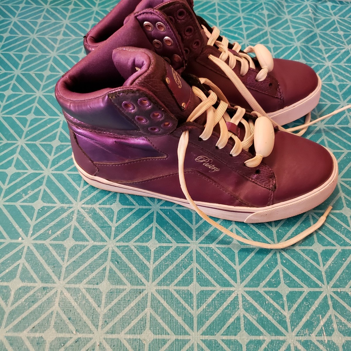 Pastry pop cheap tart sneakers