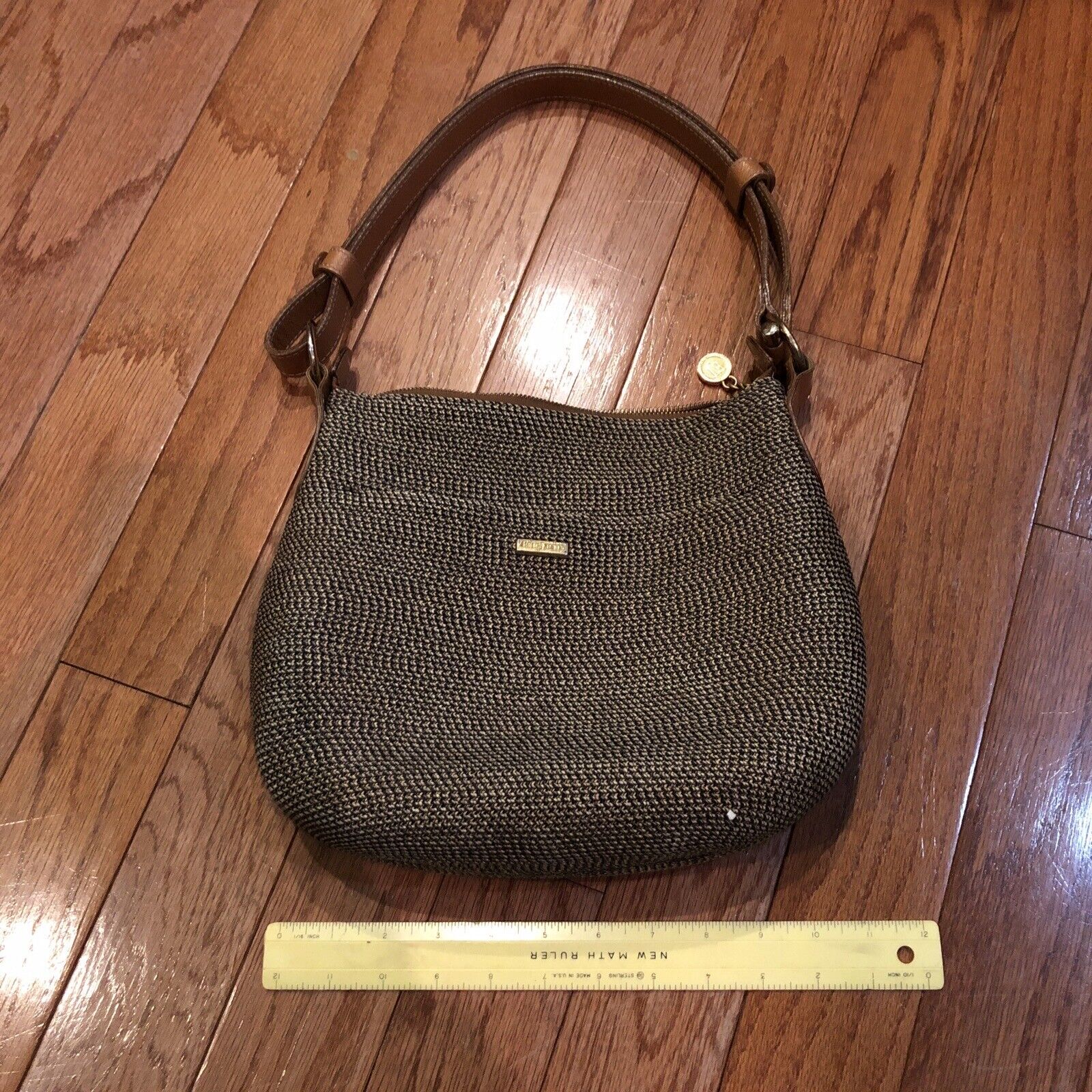 Eric Javits Black And Beige Woven Purse - image 4