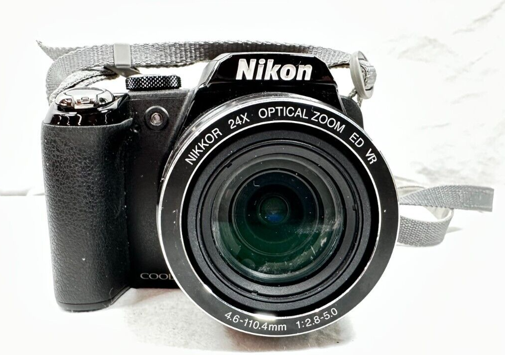 Nikon Coolpix P90 12.1MP Digital Camera 24x Lens Flip Up LCD