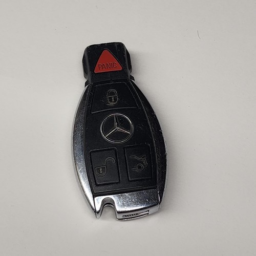 WORN OEM 2008-2016 MERCEDES BENZ A B E ML R V CLASS REMOTE SMART KEY FOB