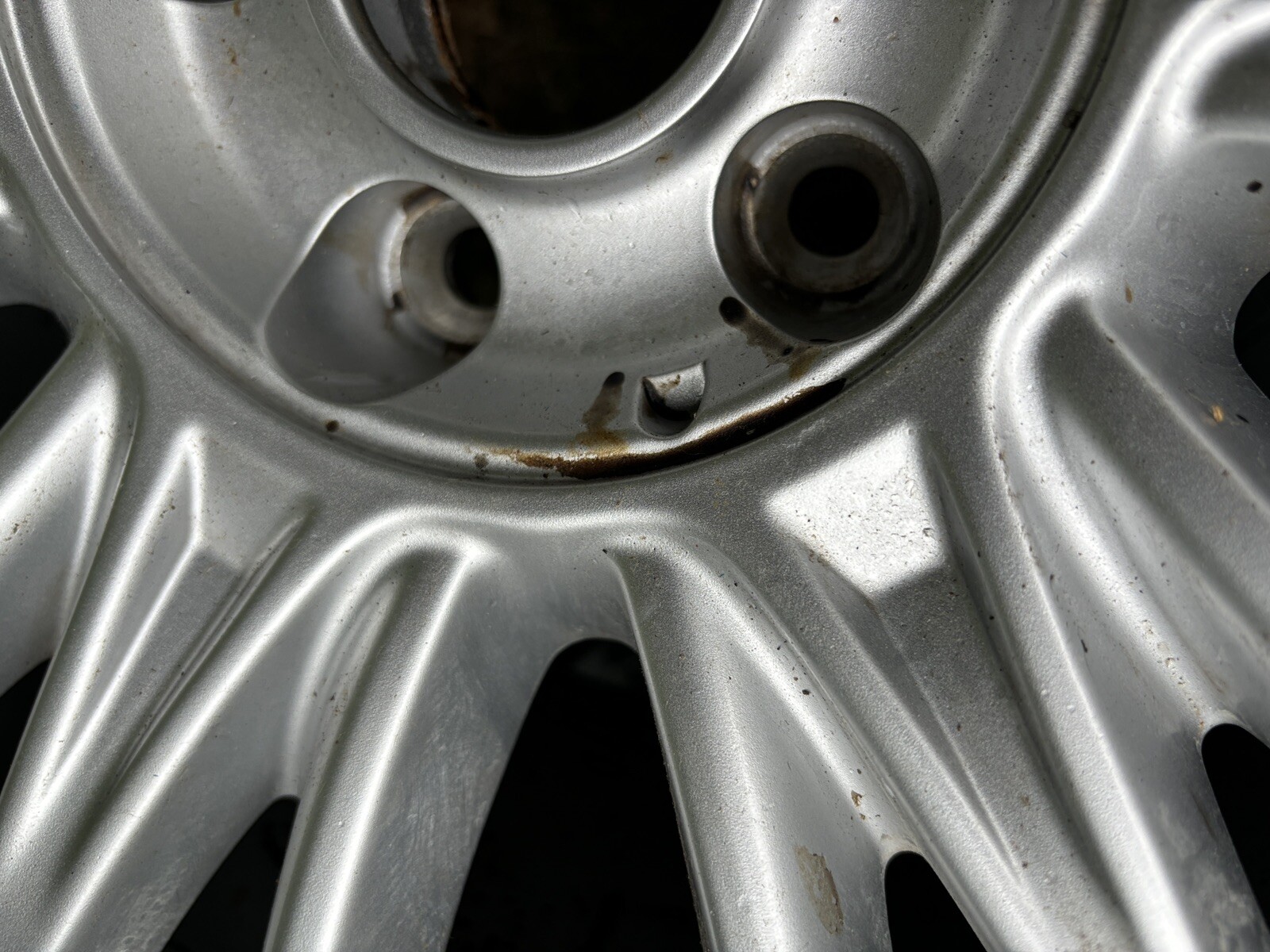 MASERATI QUATTROPORTE FRONT  REAR WHEEL TIRE COMBO 2014-17