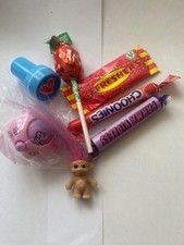 Prefilled lucky / party bags x 25 (random contents)