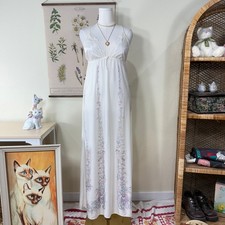 Vintage Floral Nylon Maxi Slip Dress Nightgown Romantic Cottage Coquette Dolly M