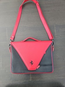 GENUINE Ferrari Factory Laptop / Tablet Carrier Black / RED P/N 70004633