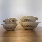 Vintage Pyrex Homestead Tan & Brown Cinderella Mixing Bowl Set Of 4